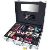 2K Beauty Unlimited Train Case Set