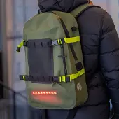 SmartaSaker Vattentät ryggsäck med belysning 30 liter, Grön