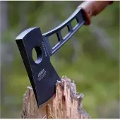 Eka HatchBlade W1 wood yxa