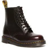 Dr. Martens för kvinnor. 41773600 Arcadia 1460 läderstövlar i Cherry Red (43), Hud, Karta, Nyckelband, Casual, Granat