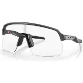 Oakley - Solglasögon - Sutro Lite Matte Carbon Clear Photochromic för Unisex - Svart