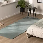NATURL. Mjuk låghårig löpare | Cozy grön hos Volero | 80x180cm | Polyester | Enfärgad | Löpare | Låg lugg