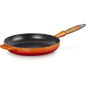 Le Creuset Signature Stekpanna Med Trähandtag 28 Cm - Stekpannor Emaljerat Gjutjärn Volcanic