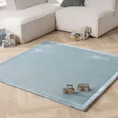 Little Olly Fyrkantig lekmatta | Jip blå hos Volero | 200x200 cm | Polyester | Enfärgad | Fyrkantig | Plattvävd