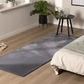 NATURL. Mjuk låghårig löpare | Cosy-Antracit hos Volero | 80x250cm | Polyester | Enfärgad | Löpare | Låg lugg