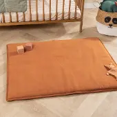 Little Olly Matta lekhage | Lulu terrakotta hos Volero | 75x95 cm | Bomull | Enfärgad | Rektangulär |