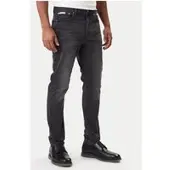 Calvin Klein Slim Tapered Jeans
