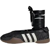 Adidas Originals Låg sneaker 'Taekwondo Mei' svart / vit