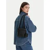 Calvin Klein Lv04d3224g Väska