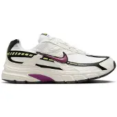 Nike Initiator