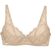 Triumph Trosa 'Amourette' nude