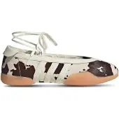 Adidas Remballerina 'Taekwondo Mei' ecru / choklad