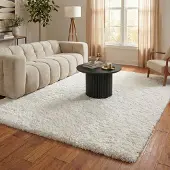 NATURL. Fluffig matta | Blaze vit hos Volero | 200x290 cm | Syntet | Enfärgad | Rektangulär | Hög lugg