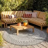 FRAAI Rund utomhusmatta | Summer Aztec grå hos Volero | Ø 120 cm | Polypropen | Aztec | Rund | Plattvävd