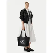 Calvin Klein Shoppingväska 'Contrast Monogram Tote' svart / vit