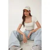 Happiness İstanbul Slim Fit Fyrkantig Krage Stickad Crop Blus