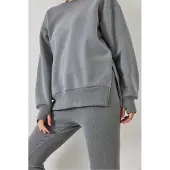 Bianco Texturerat Stickat Capri Aktiv Set med Rundhals