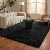NATURL. Fluffig matta | Blaze svart hos Volero | 80x150 cm | Syntet | Enfärgad | Rektangulär | Hög lugg