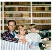Slim Aarons Guinness Family