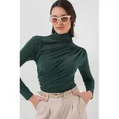 Big Dart Tajt polokrage blus med draperingsdetalj