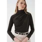 Bigdart Tajt polokrage blus med draperingsdetalj