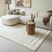 Studio Clarice Ullmatta | Judith Border gräddvit hos Volero | 160x230cm | Ull | Enfärgad | Rektangulär | Hög lugg