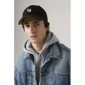 Levi's Monogram Keps