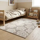 Little Olly Matta barnrum | Bowie Flower taupe hos Volero | 120x170 cm | Polypropen | Blommig | Rektangulär | Hög lugg