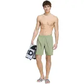 Adidas BADSHORTS MED 20 CM BENLÄNGD, storlek Medium