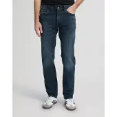 Lee Extreme Motion Straight Fit Jeans