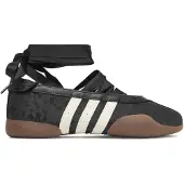 Adidas Originals Låg sneaker 'Taekwondo Mei' svart / vit