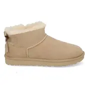 Ugg för kvinnor. 1185491 Skinnskor Ultra Mini Bailey Bow beige (40), Hud, Karta, Ingen, Casual, Hemkläder