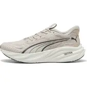 Puma Magnify NITRO 3 Sneakers Brown White AW26, Size 42 - EUR