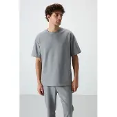 Tommy Life Herrstorlek T-shirt och Byxor Set