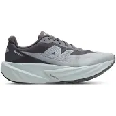 New Balance - Löparskor - Rebel V5 Magnet för Unisex - Storlek 42 - Grå