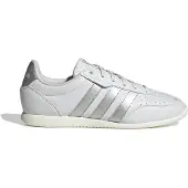 Adidas Låg sneaker 'Barreda' silvergrå / vit