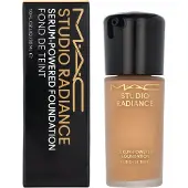 MAC Studio Radiance Serum-Powered Foundation NC25 30 ml