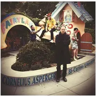 Konkurrent Cornelius Asperger And The Bi-curio: Corneliu...