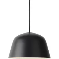 Muuto Taklampa , Svart, Vardagsrum, Aluminium