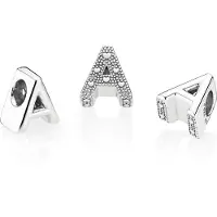 Pandora bokstav A-hänge – sterlingsilver alfabetshänge för -armband, enkel framsida med hjärtmönstrad baksida