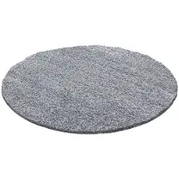 NATURL. Rund fluffig matta | Solid ljusgrå hos Volero | Ø 100 cm | Polypropen | Enfärgad | Rund | Hög lugg