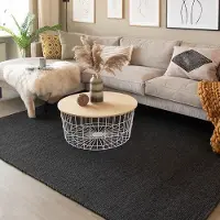 NATURL. Ullmatta | Wise antracit hos Volero | 160x230 cm | Natur | Enfärgad | Rektangulär | Plattvävd
