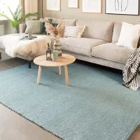 NATURL. Ullmatta | Wise blå hos Volero | 140x200 cm | Natur | Enfärgad | Rektangulär | Plattvävd