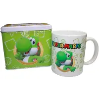 Nintendo Merchandising Super Mario Bros Yoshi mugg + pengar box set