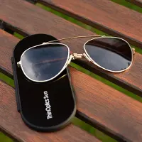 SmartaSaker Solglasögon med platt fodral, ThinOptics Brun Pilot