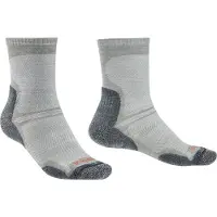 Bridgedale Ultralight Merino Performance Crew Strumpor