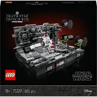 LEGO Star Wars Death Star Trench Run Diorama 75329