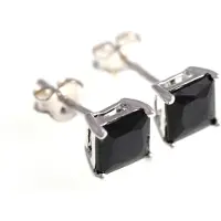 Silver Bar fyrkatingt zirkonörhängen svart 5x5 mm 3479