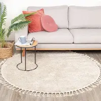 NATURL. Rund fluffig matta | Lofty Fringe gräddvit/vit | Ø 180 cm | Polypropen | Enfärgad | Rund | Hög lugg