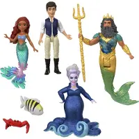 Mattel Den lilla sjjungfrun Ariels ventyr sagouppsttning med 4 sm dockor och tillbehr Leksaker inspirerade av filmen